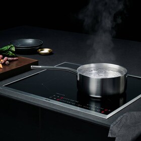 Pannid AEG induktsioonpliidil