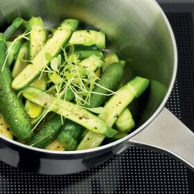 AEG Gourmet-sarja pann