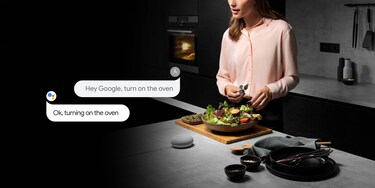 naine räägib Google'iga
